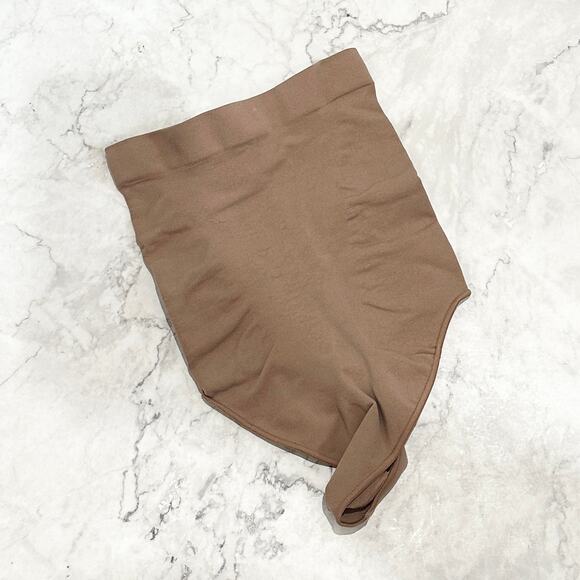 S M SKIMS Brown Seamless Sculpt Mid Waist Brief Shapewear NEW - Picture 2 of 3